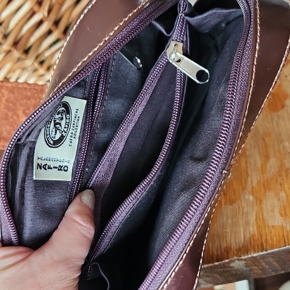 Vintage Zafiro Argentinean Leather Crossbody Purse Brown - Picture 9 of 12
